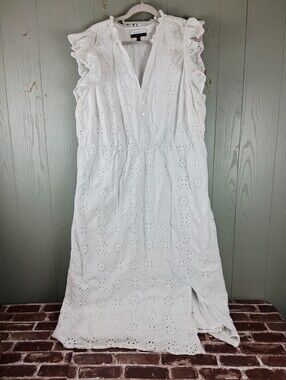 eloquii lace evening dress with pleated skirt Eloquii + Lace Evening Dress with Pleated Skirt